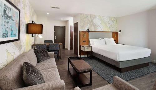 King Studio Suite
