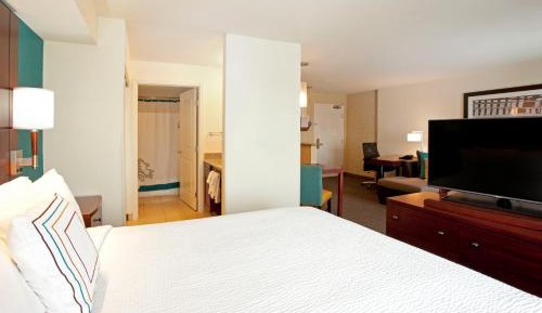 One-Bedroom King Suite with Sofa Bed