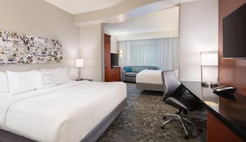 Suite with One King and One Queen Bed