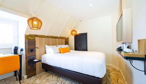 Classic Double Room - Non-Smoking