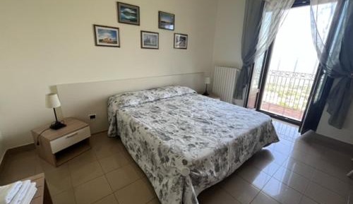 Deluxe Double or Twin Room with River View