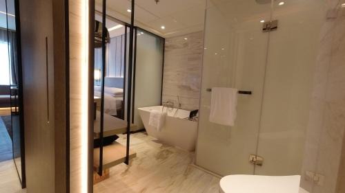 Presidential Suite - Executive Lounge Access