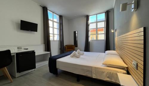 Double Room with Private Bathroom