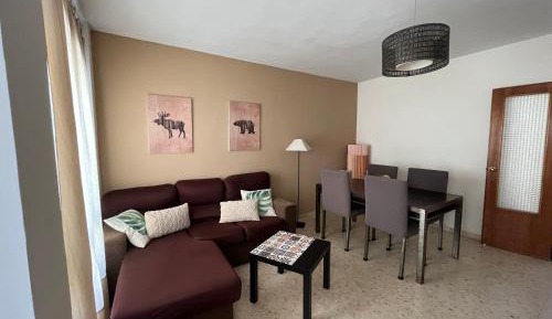Suite with a Large and simple bed