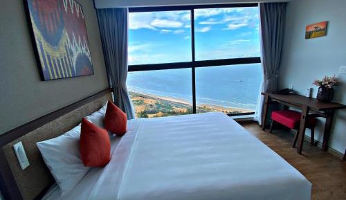 Family Room with Sea View