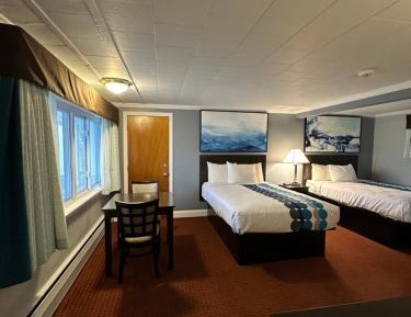 Double Room with Two Double Beds - Non-Smoking