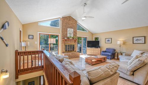 Four bedroom holiday home 