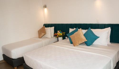 Triple Room with Balcony