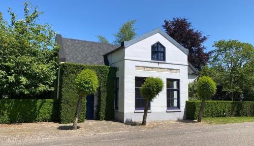 Five-Bedroom Holiday Home