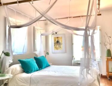 Studio with River View