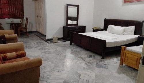 Classic Quadruple Room