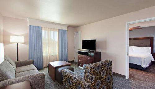King Suite - Hearing Access/Non-Smoking