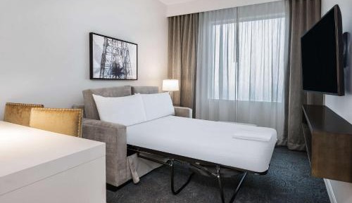 Two-Bedroom King Suite
