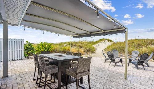 Two-Bedroom Holiday Home