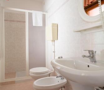 Twin Room with Lake View