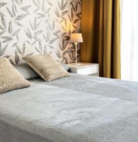Double or Twin Room with Sea View