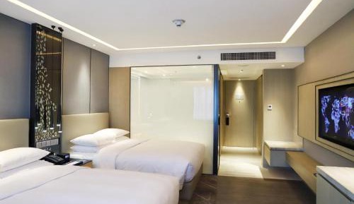 Double Room with Two Double Beds - Executive Lounge Access