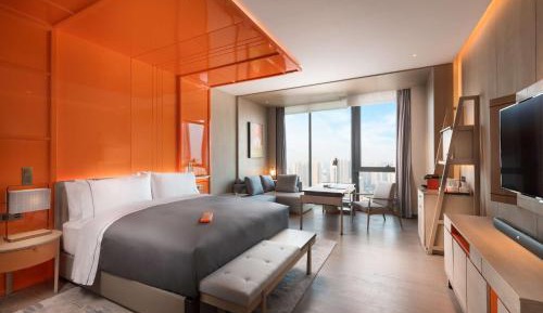 King Room with Skyline View 
