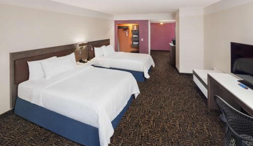 Queen Room with Two Queen Beds