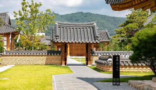 Standard Ondol with free breakfast for 2 people