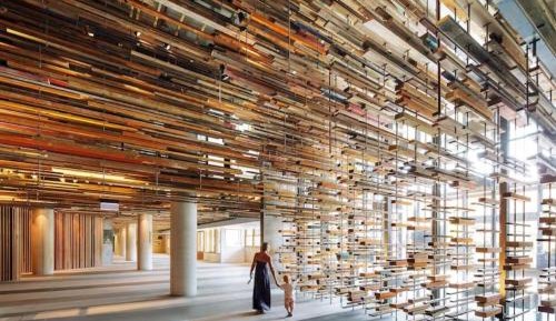 Apartment with Mountain View