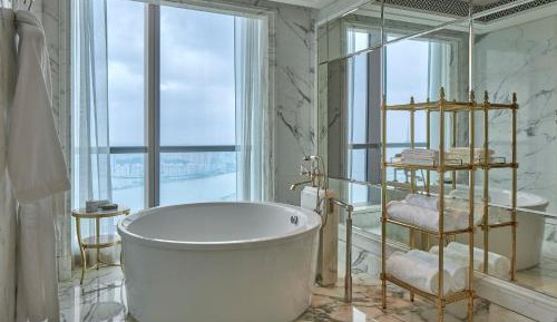 St. Regis Suite, 1 Bedroom Suite, King, Ocean view