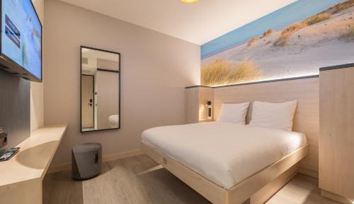 Double room without window
