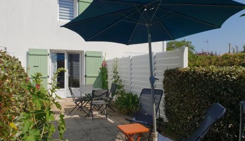 Villa (4 Adults)
