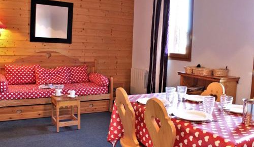 Apartment (3 Adults)
