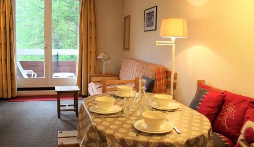 Apartment (4 Adults)