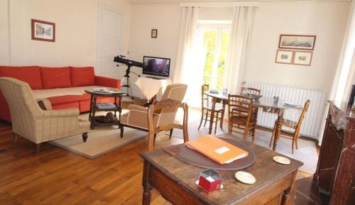 Apartment (4 Adults)