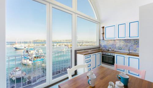 Apartment with Sea View