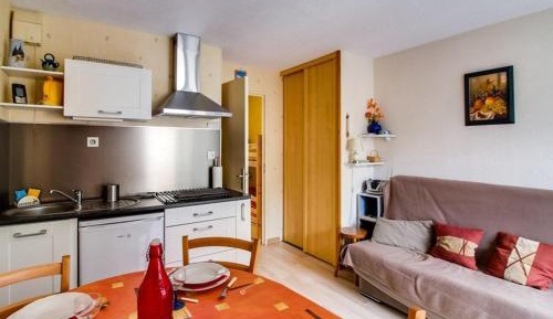 Apartment (6 Adults)
