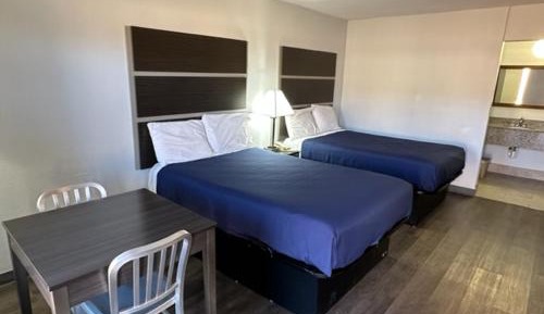 Double Room with Two Double Beds - Non-Smoking