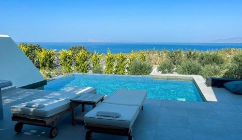 Villa with Private Heated Pool