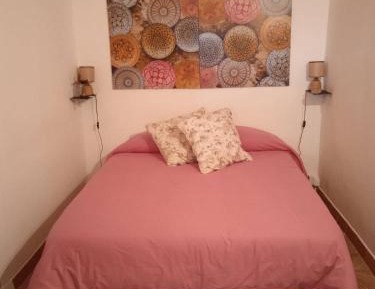 Standard Double Room with Shared Bathroom