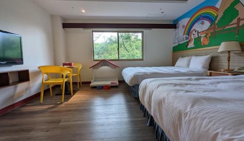 Exquisite Quadruple Room - Pet Friendly