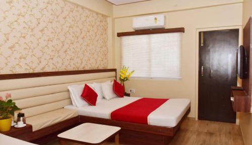 Triple Room with Balcony