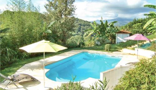 Two-Bedroom Holiday Home
