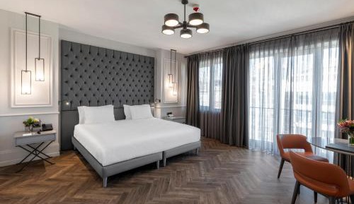 Superior King Room