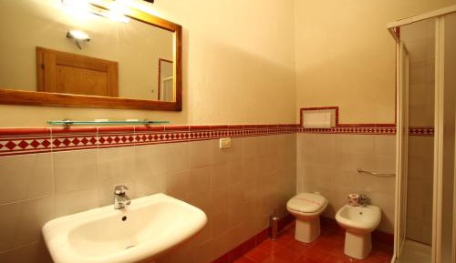 One-Bedroom Apartment with Terrace (4 Adults)