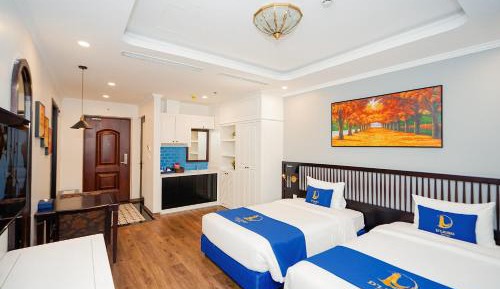 Deluxe Double or Twin Room with Balcony