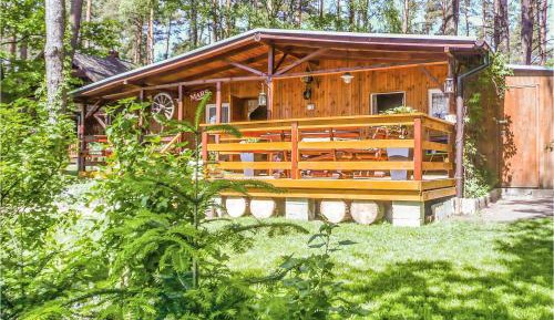 Three-Bedroom Holiday Home 
