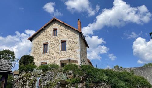 Holiday Home (4 Adults)