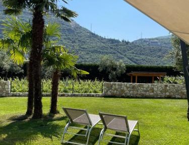 Two-Bedroom Apartment with Garden