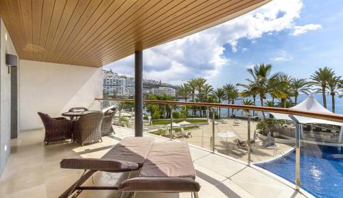 Superior Suite- 1 Bedroom & Sea View