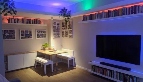 One-Bedroom Apartment