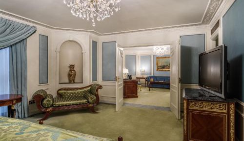 Ashburn Suite