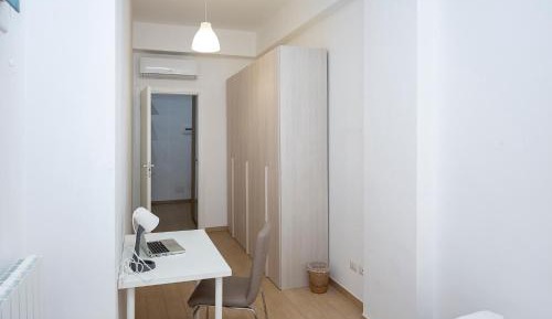 Single Room with Shared Bathroom