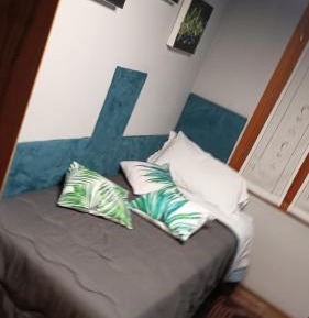 Standard Single Room with Shared Bathroom